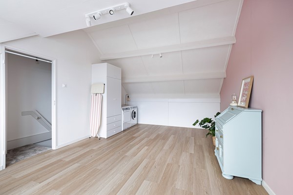 Foto - Verkocht onder voorbehoud: Instapklare gezinswoning in Klundert